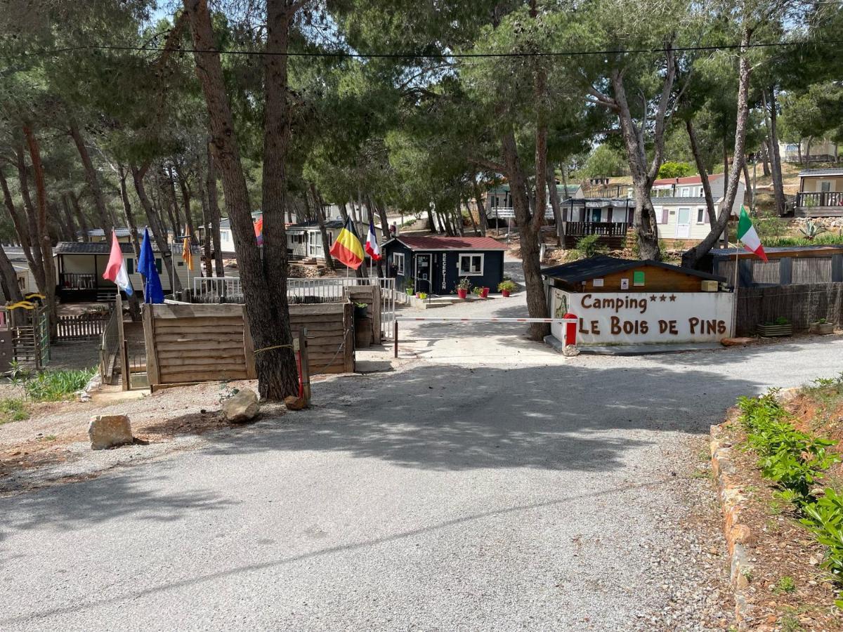 Camping Le Bois De Pins Salses-le-Chateau Dış mekan fotoğraf